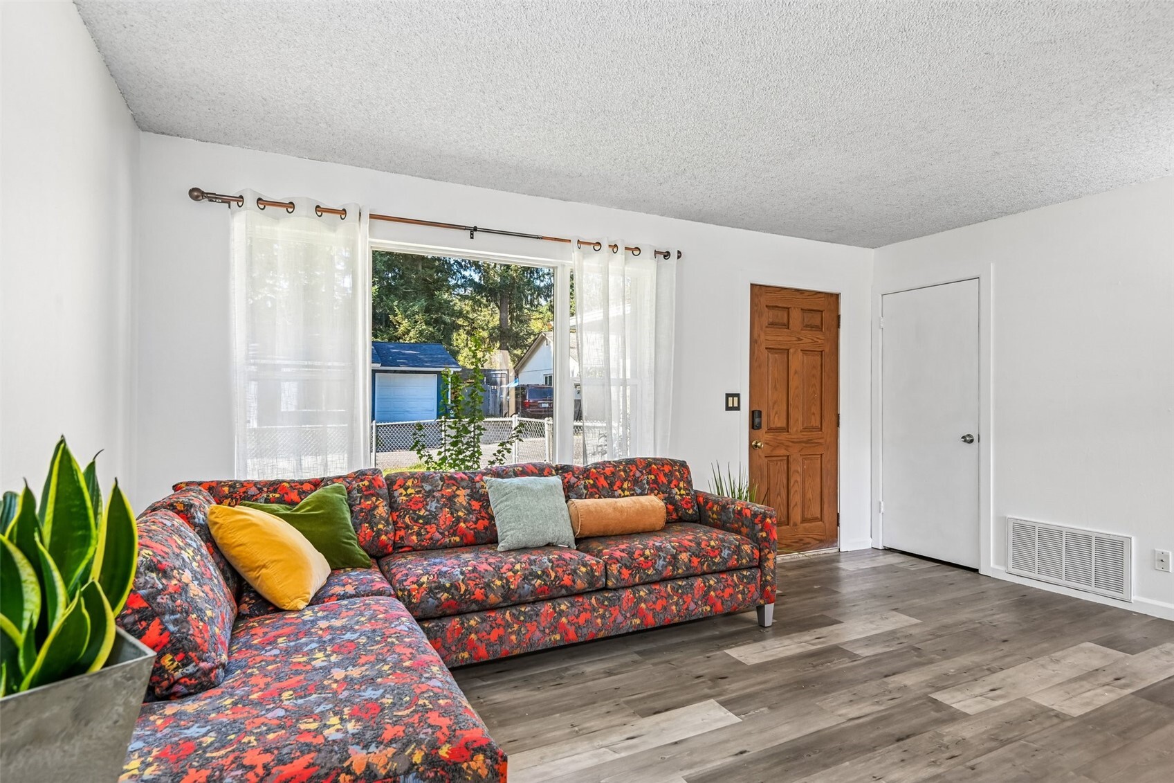 19440 Se 267th Street Property Photo 4