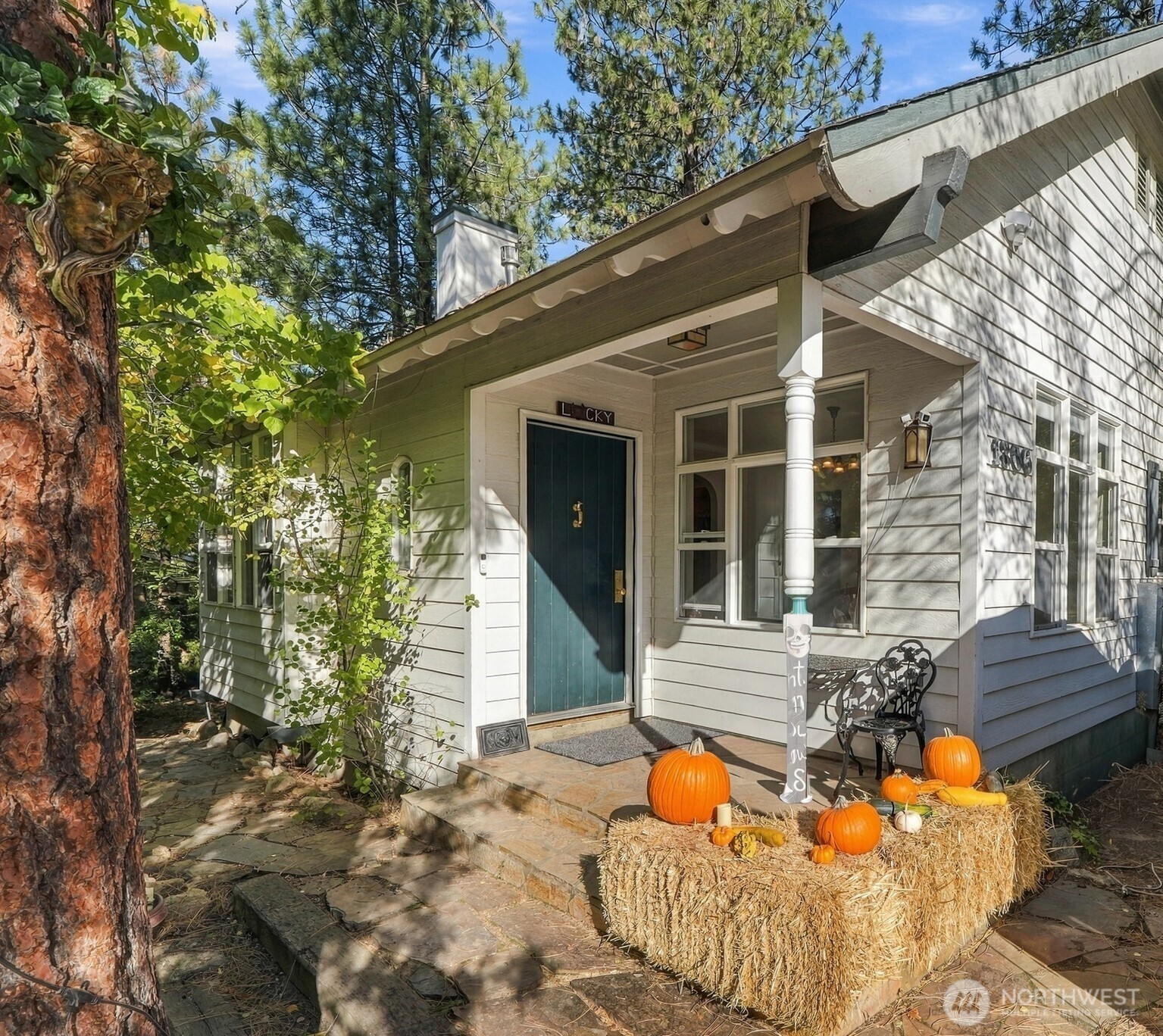 1306 S Center Drive Property Photo 1