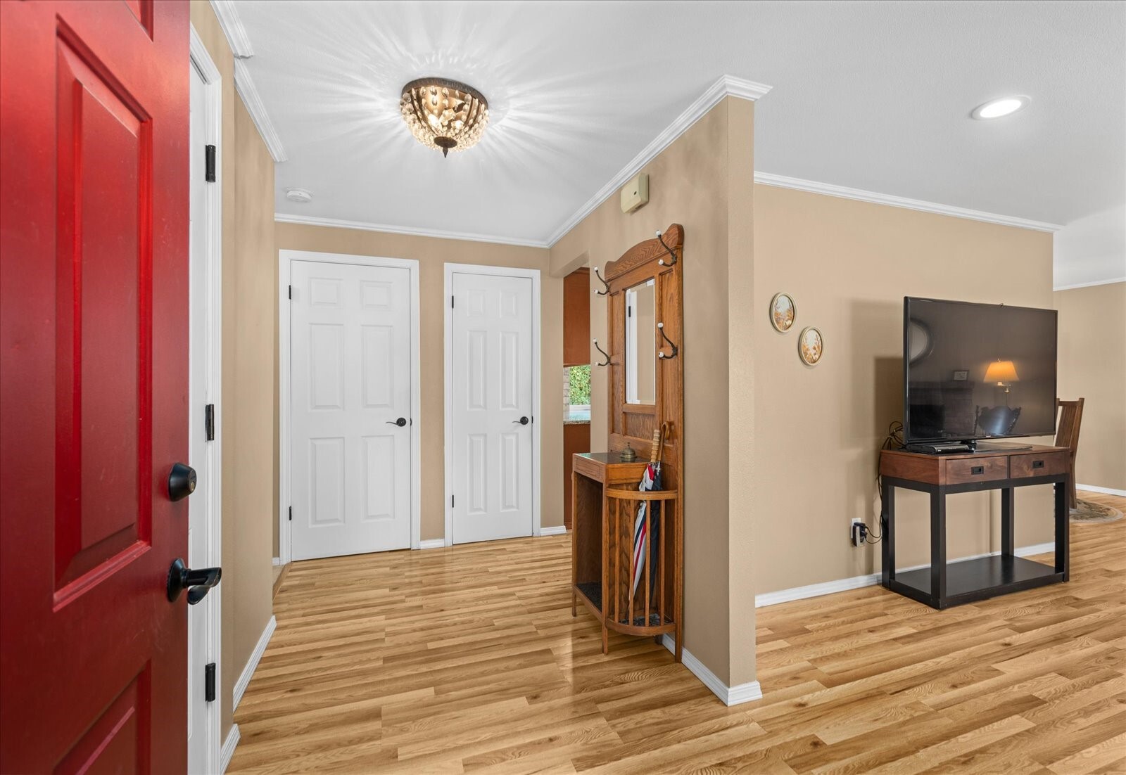 17819 85th Place Property Photo 3