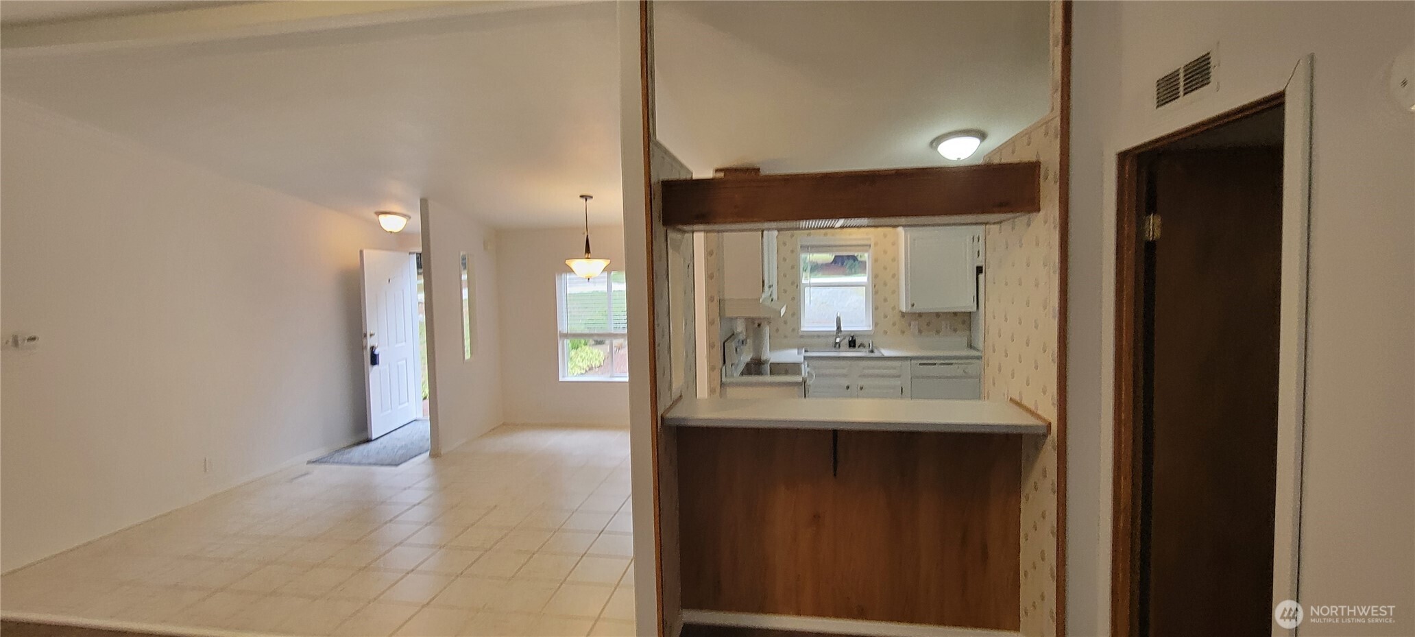 2818 Huckleberry Lane Property Photo 12