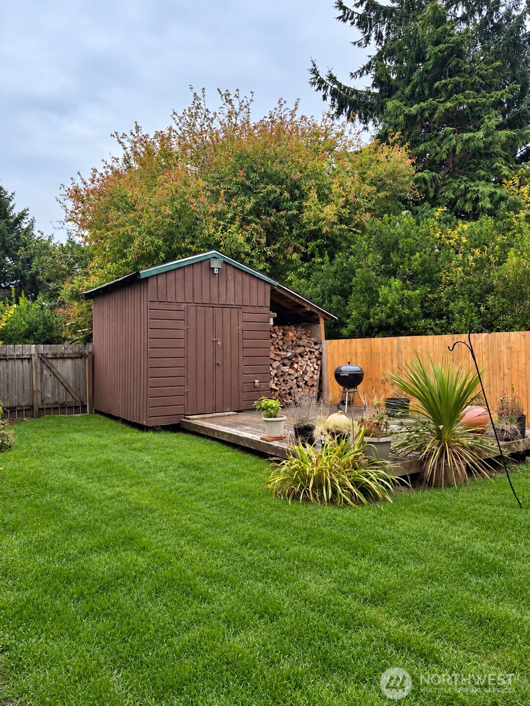 319 Mizzen Street Property Photo 9
