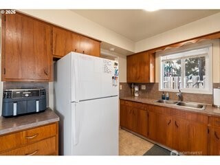 3400 Kauffman Avenue Property Photo 8