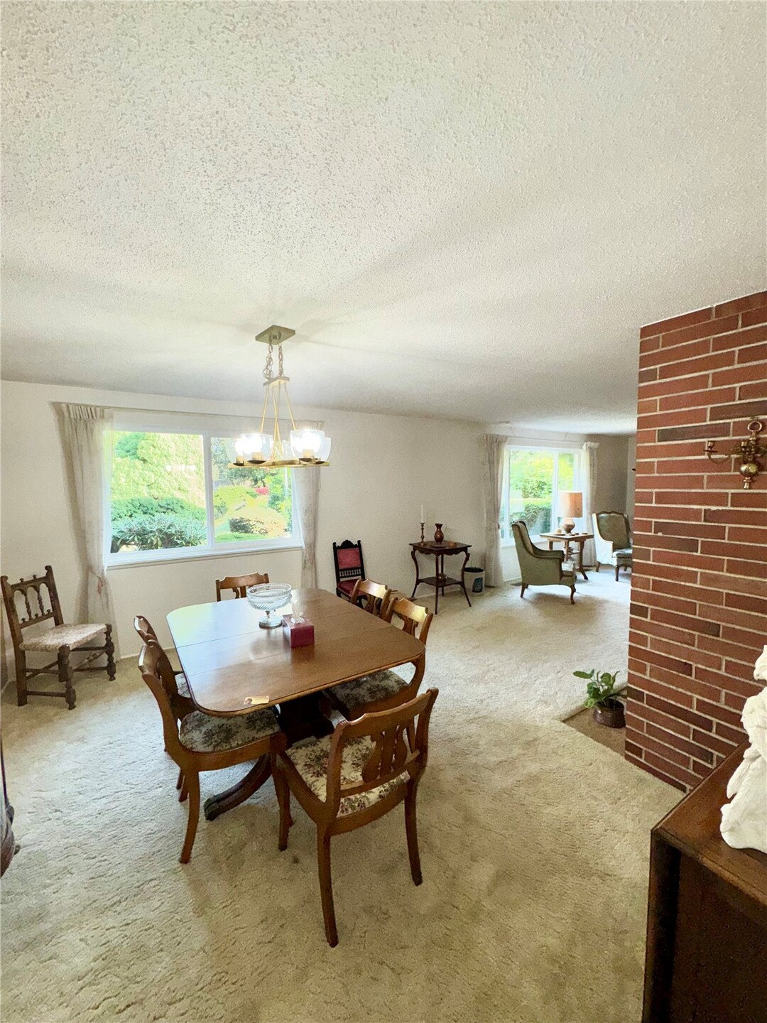 10526 Wauna Street Property Photo 6