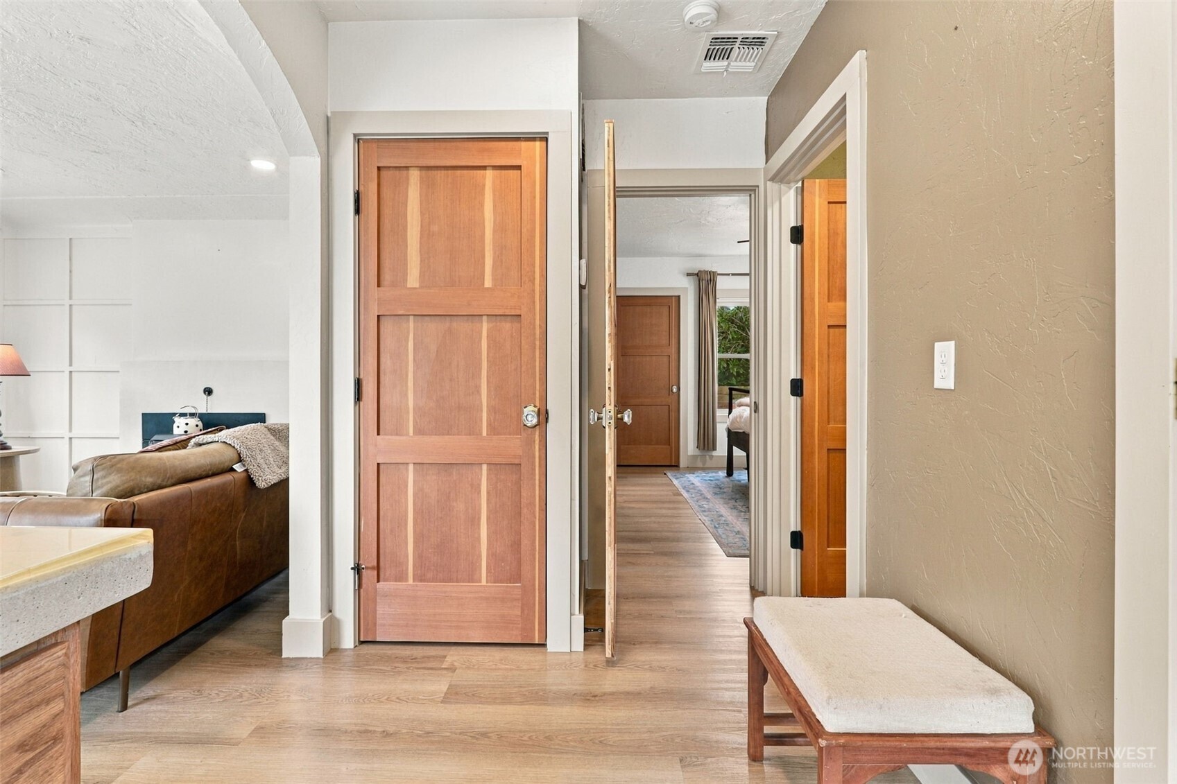 954 Park Street Property Photo 10