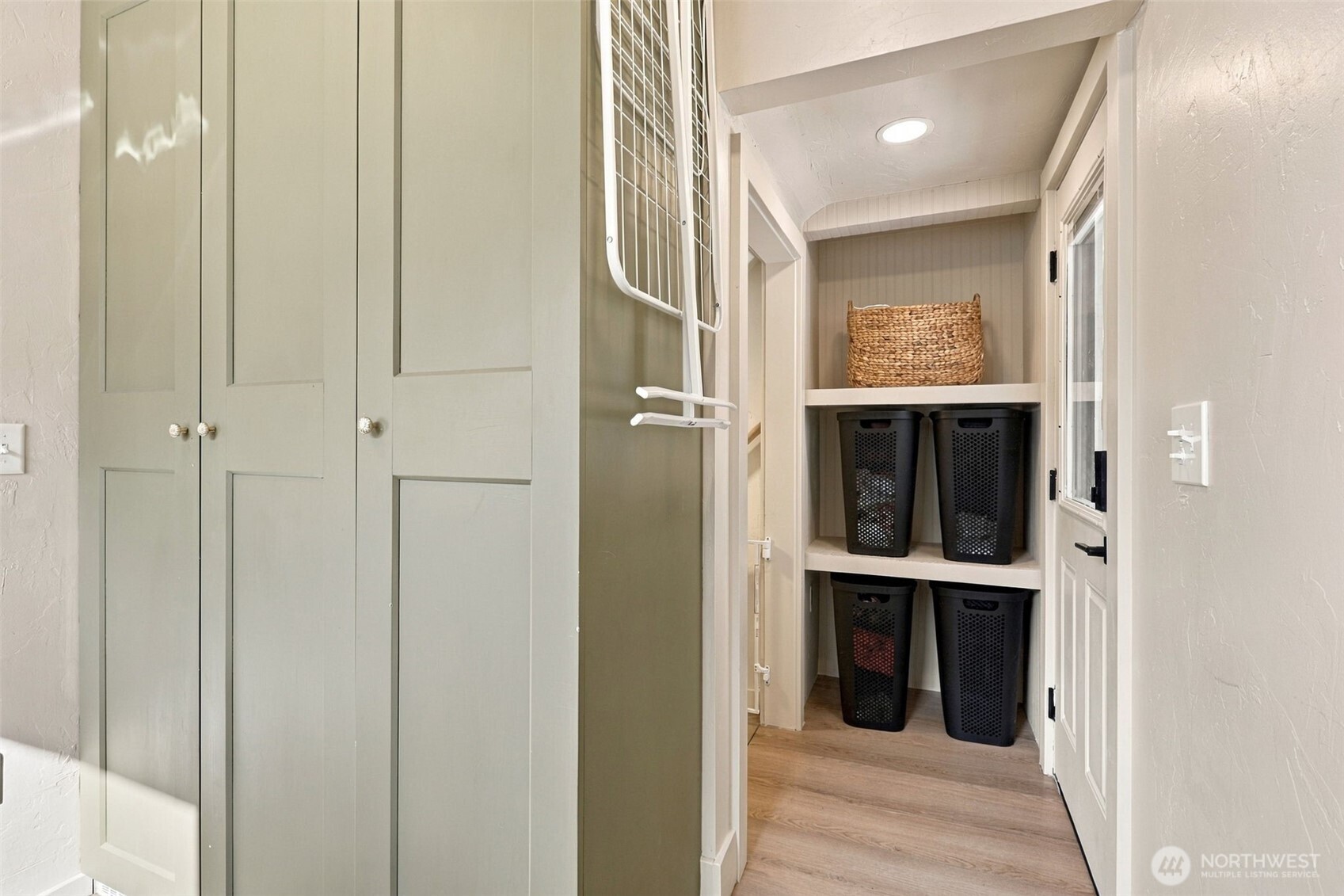 954 Park Street Property Photo 26