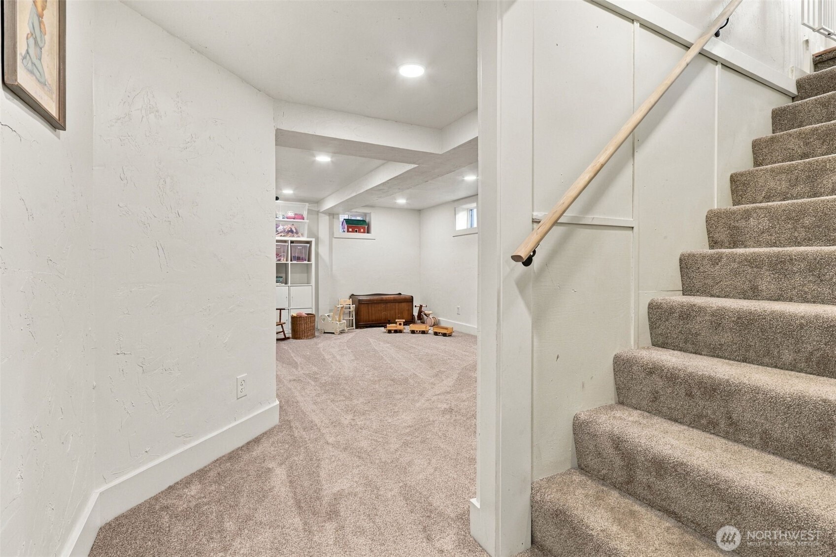 954 Park Street Property Photo 27