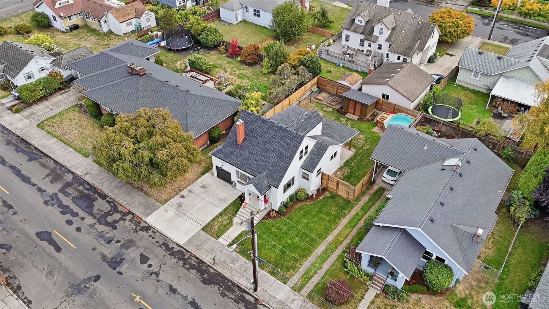 954 Park Street Property Photo 40