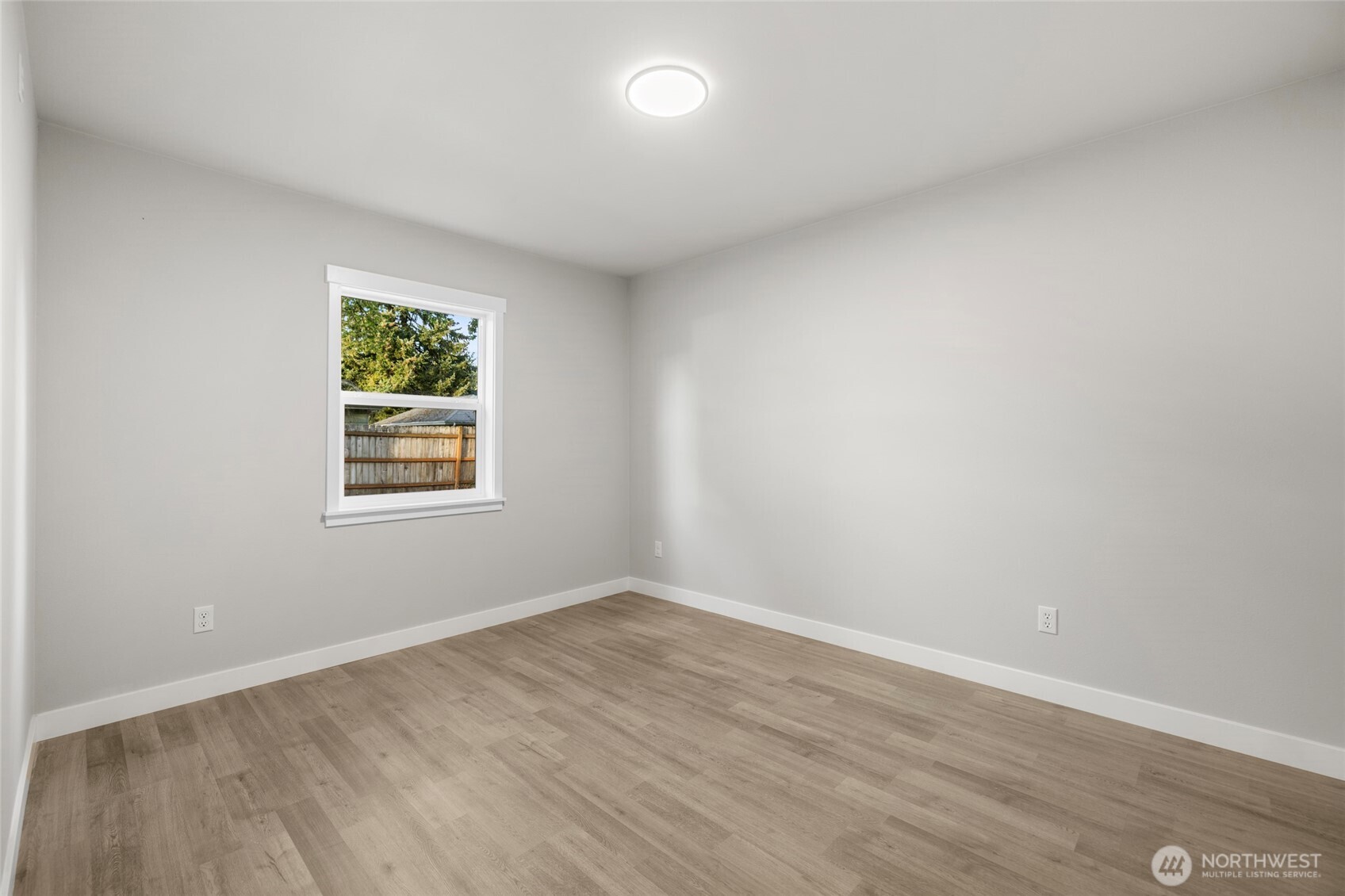 910 Madison Avenue Property Photo 21