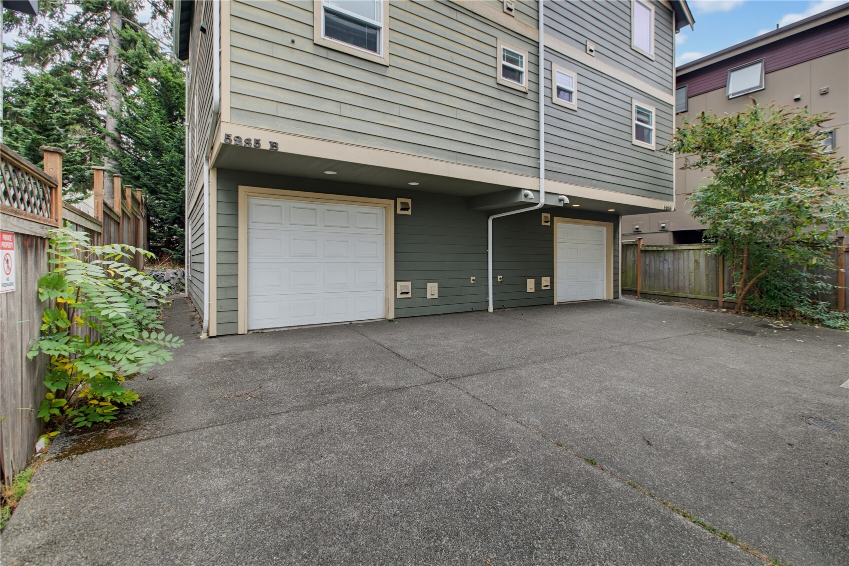 5235 11th Ave Ne B Property Photo 24