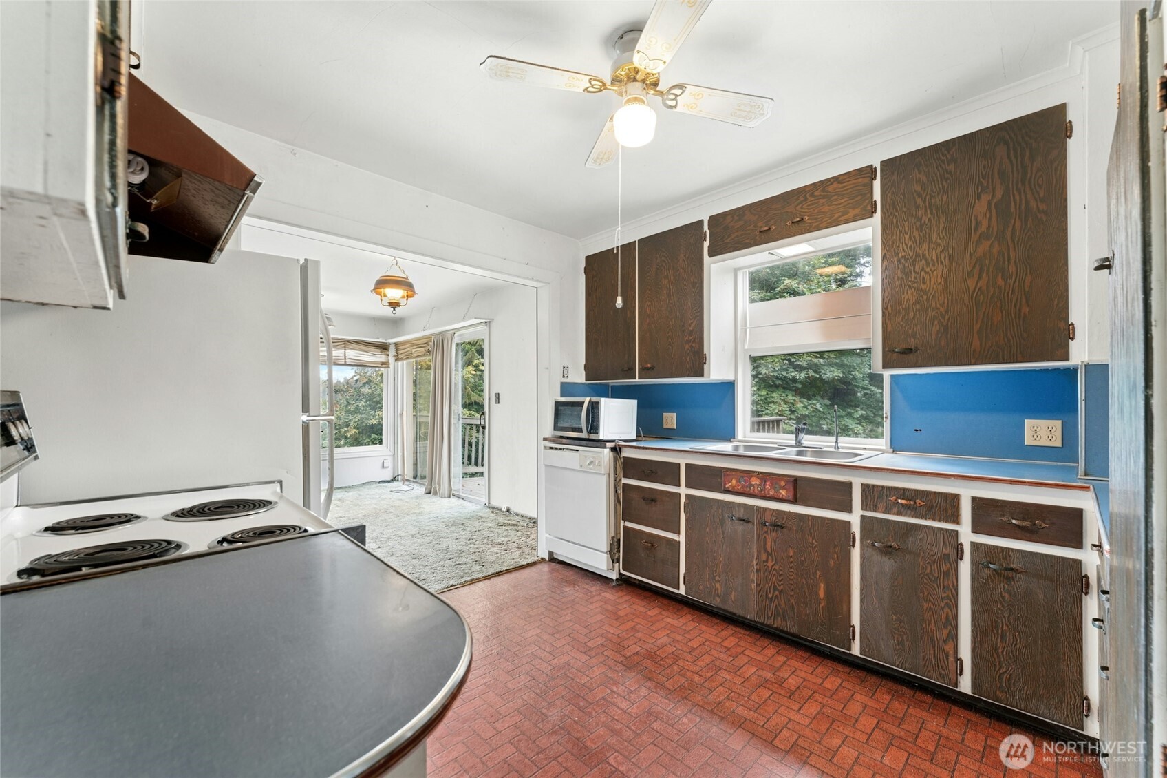 315 24 Avenue Property Photo 11