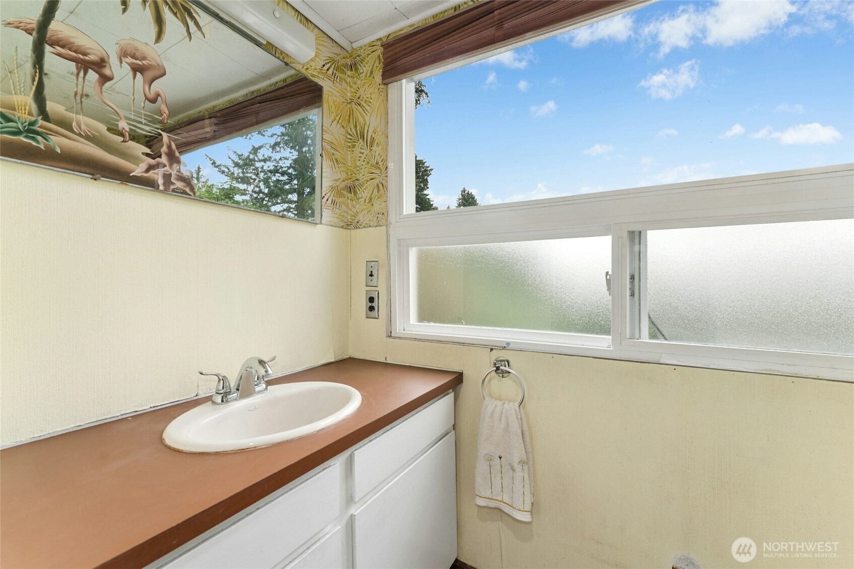 315 24 Avenue Property Photo 18
