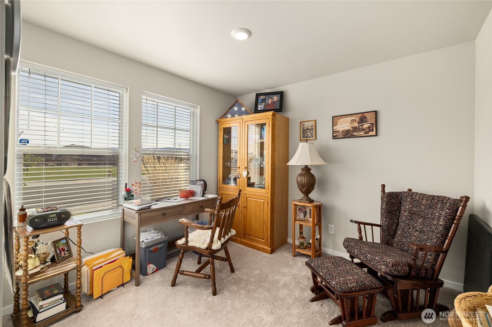 2945 Longhorn Loop Property Photo 9