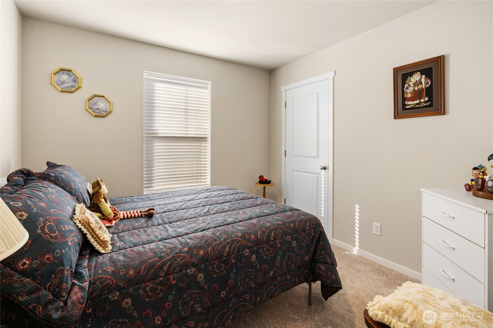 2945 Longhorn Loop Property Photo 10