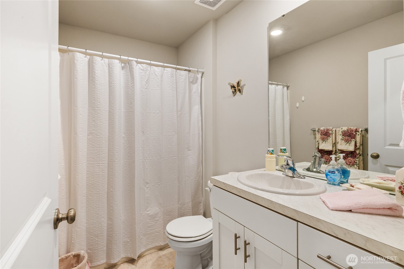 2945 Longhorn Loop Property Photo 11