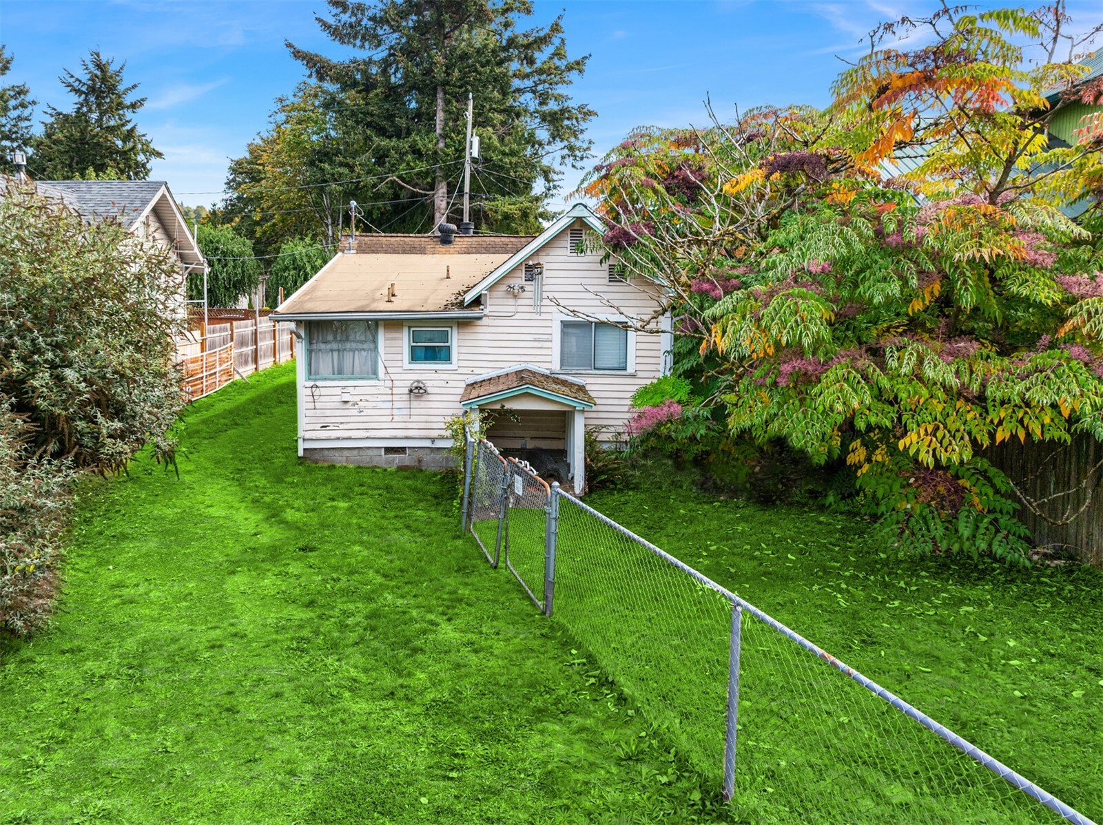 11801 40th Avenue Property Photo 8