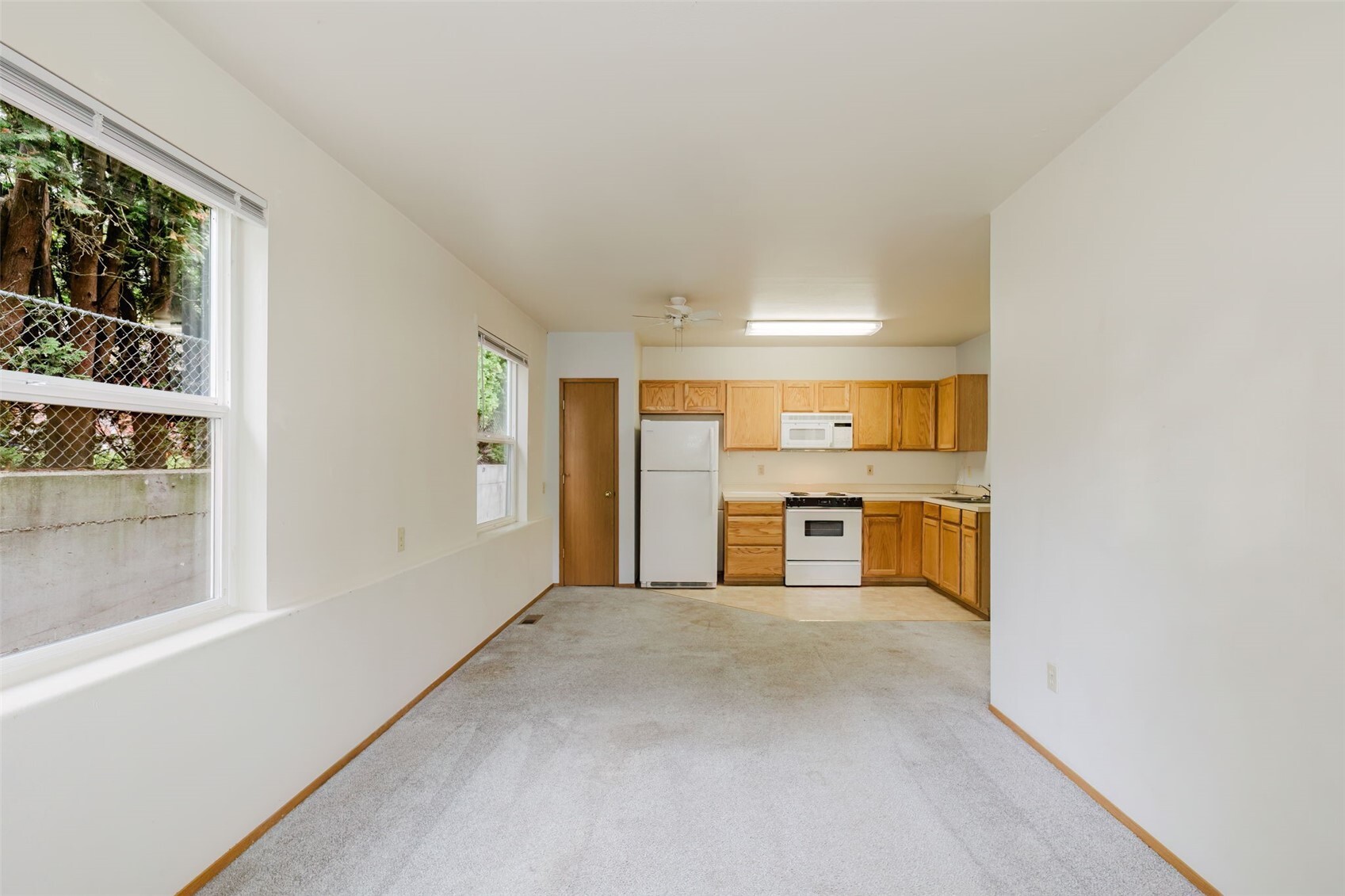 1356 Russell Avenue Property Photo 11