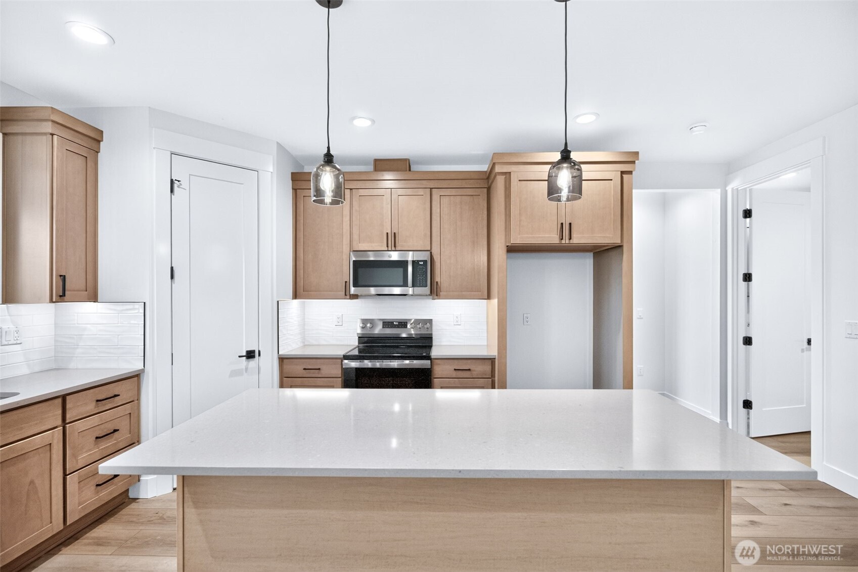 563 S Oasis Loop Property Photo 9