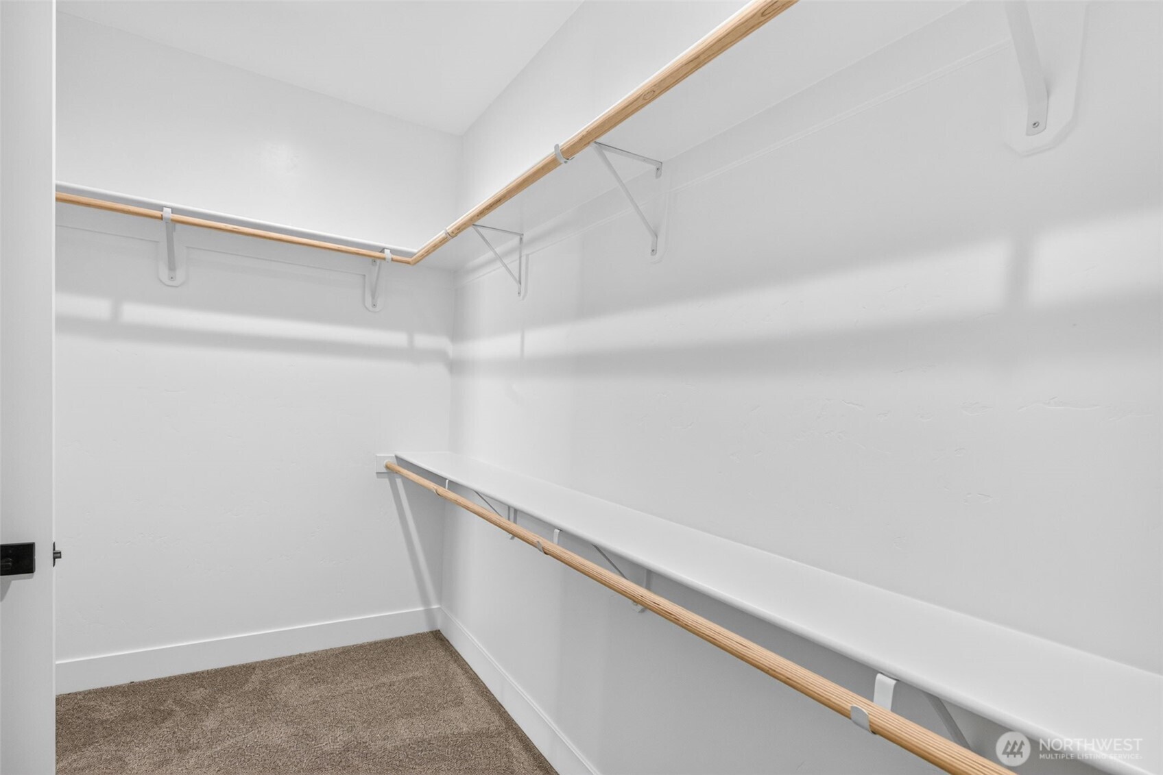 563 S Oasis Loop Property Photo 22