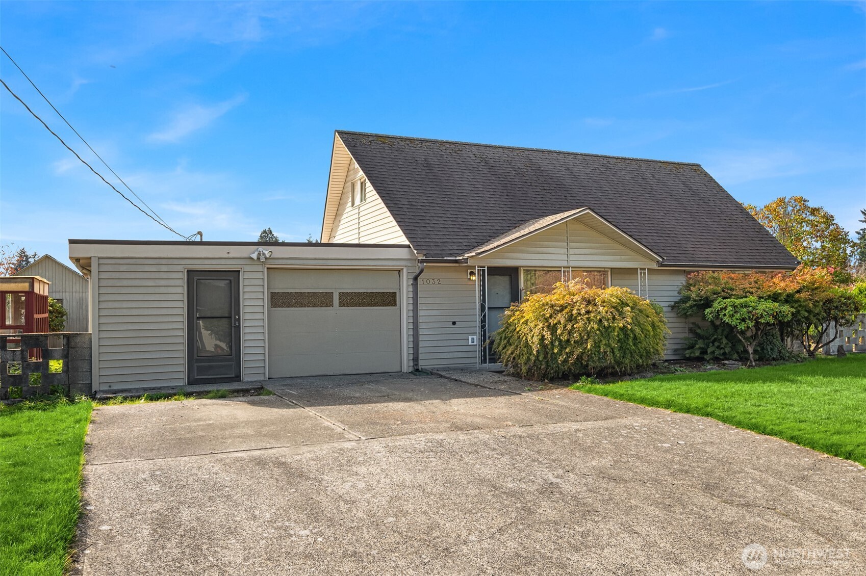 1032 16th Street Property Photo 3