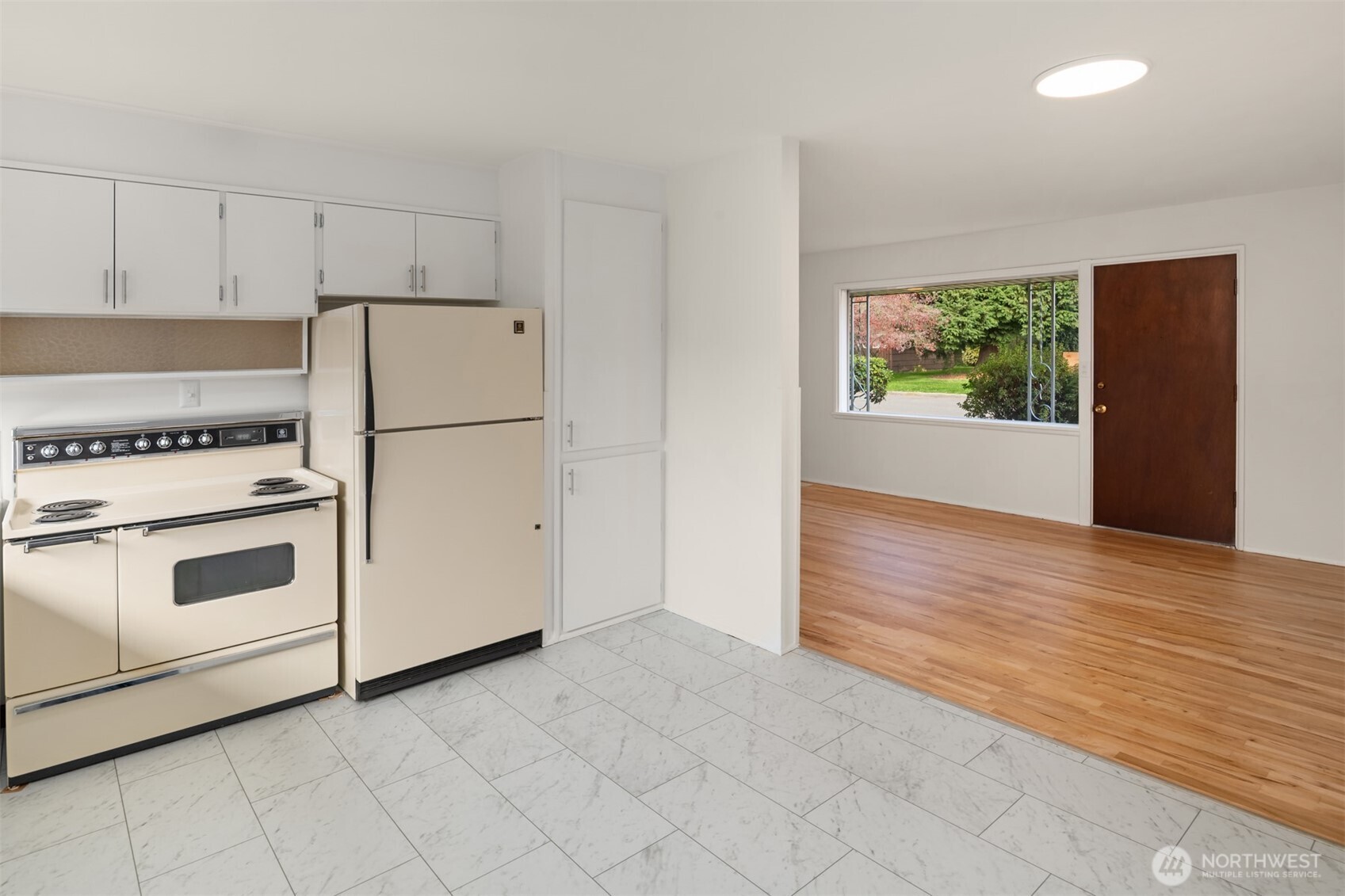 1032 16th Street Property Photo 7