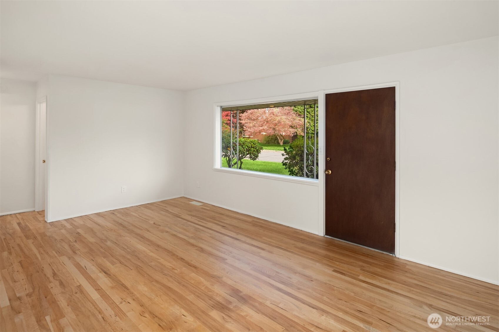 1032 16th Street Property Photo 8