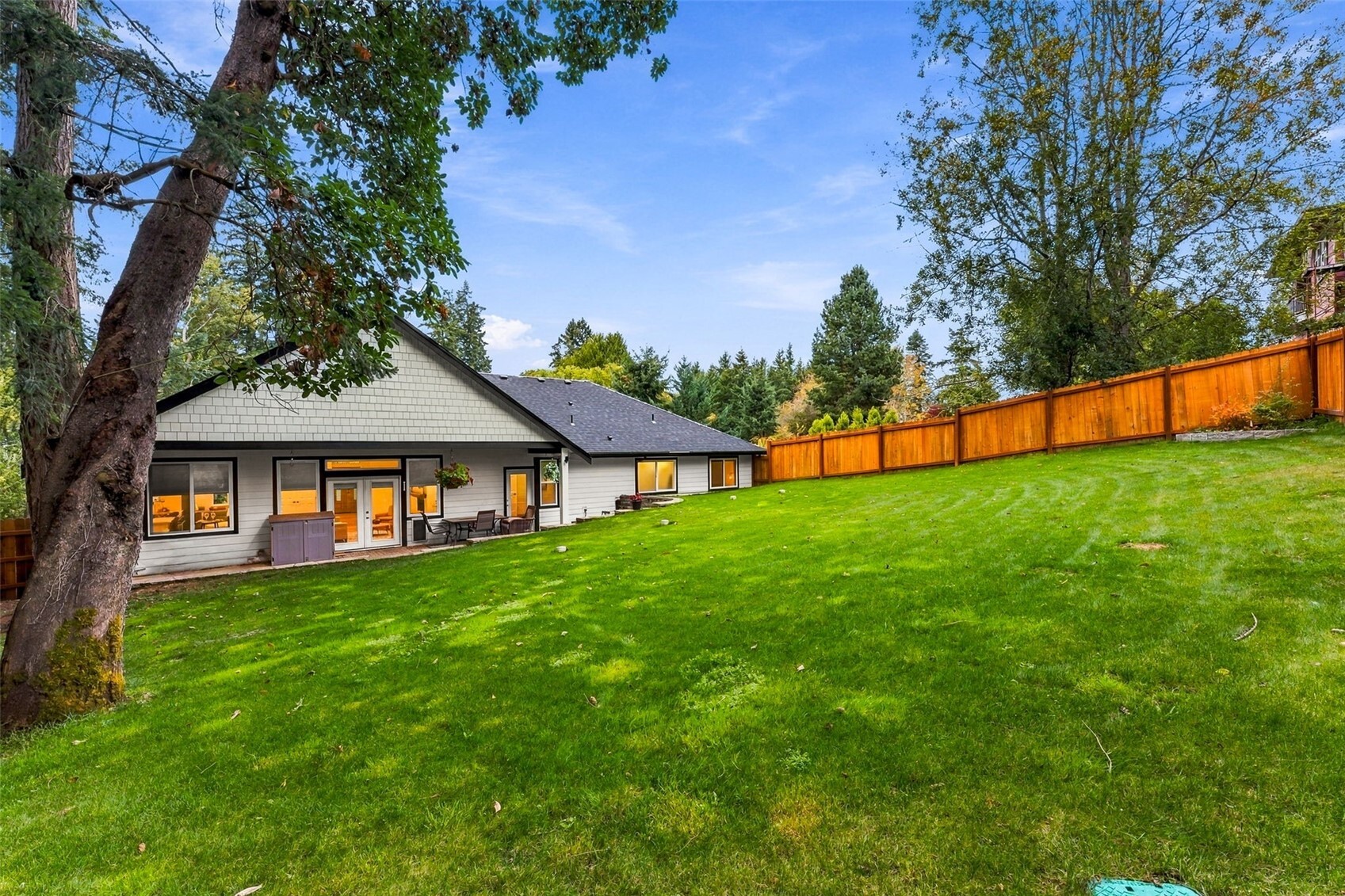 3947 Olympic Court Property Photo 27