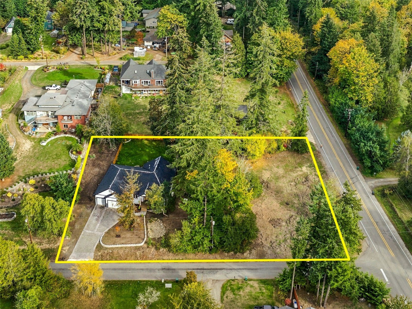 3947 Olympic Court Property Photo 32