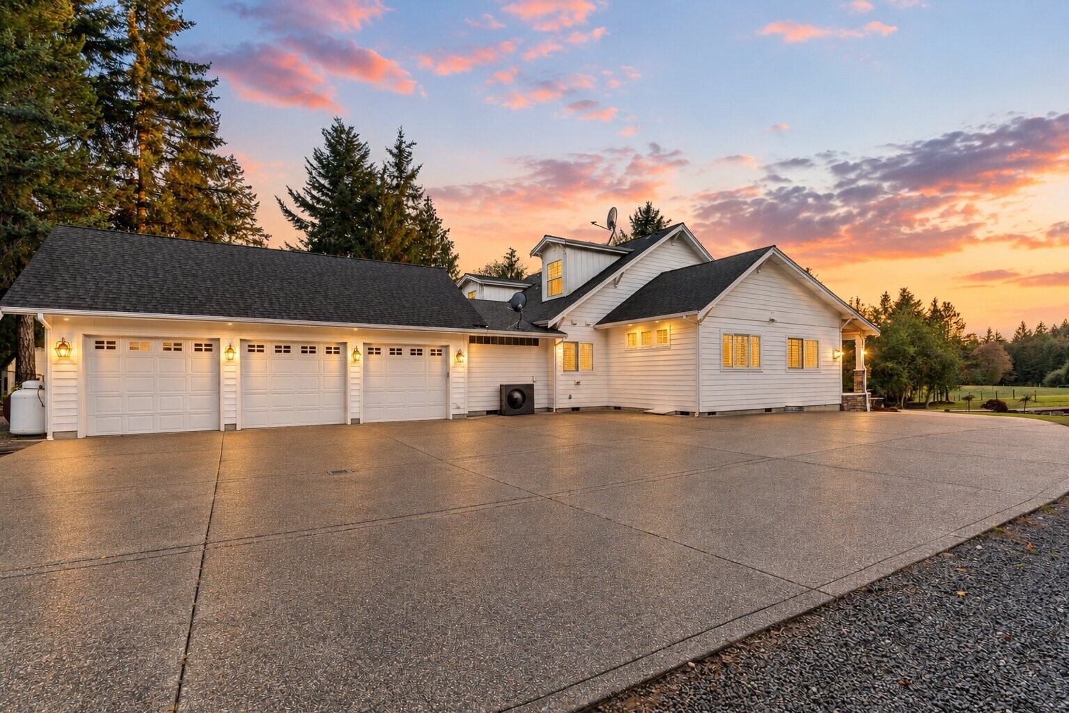 13723 E Victor Road Property Photo 25