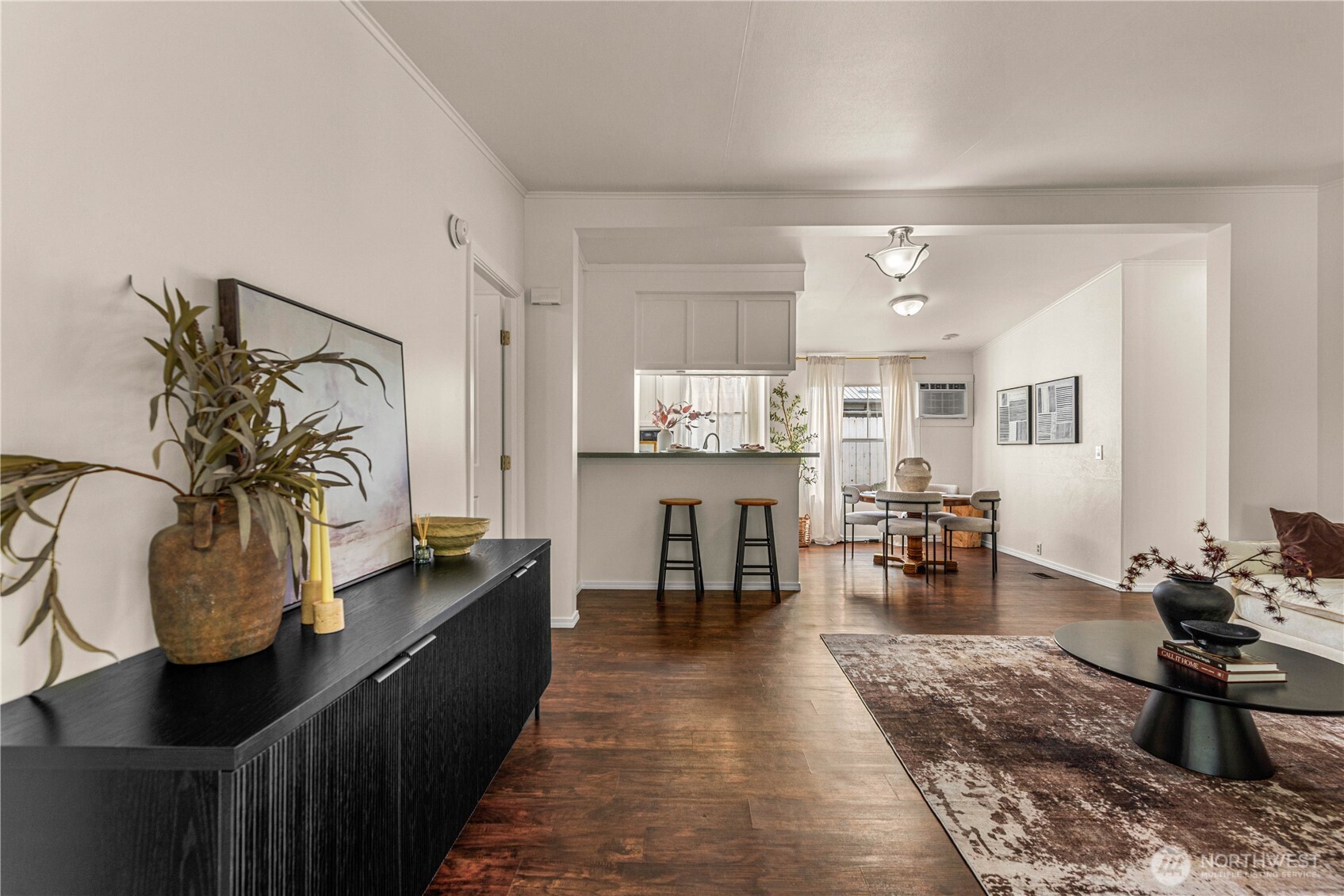 1644 8th Street Property Photo 3