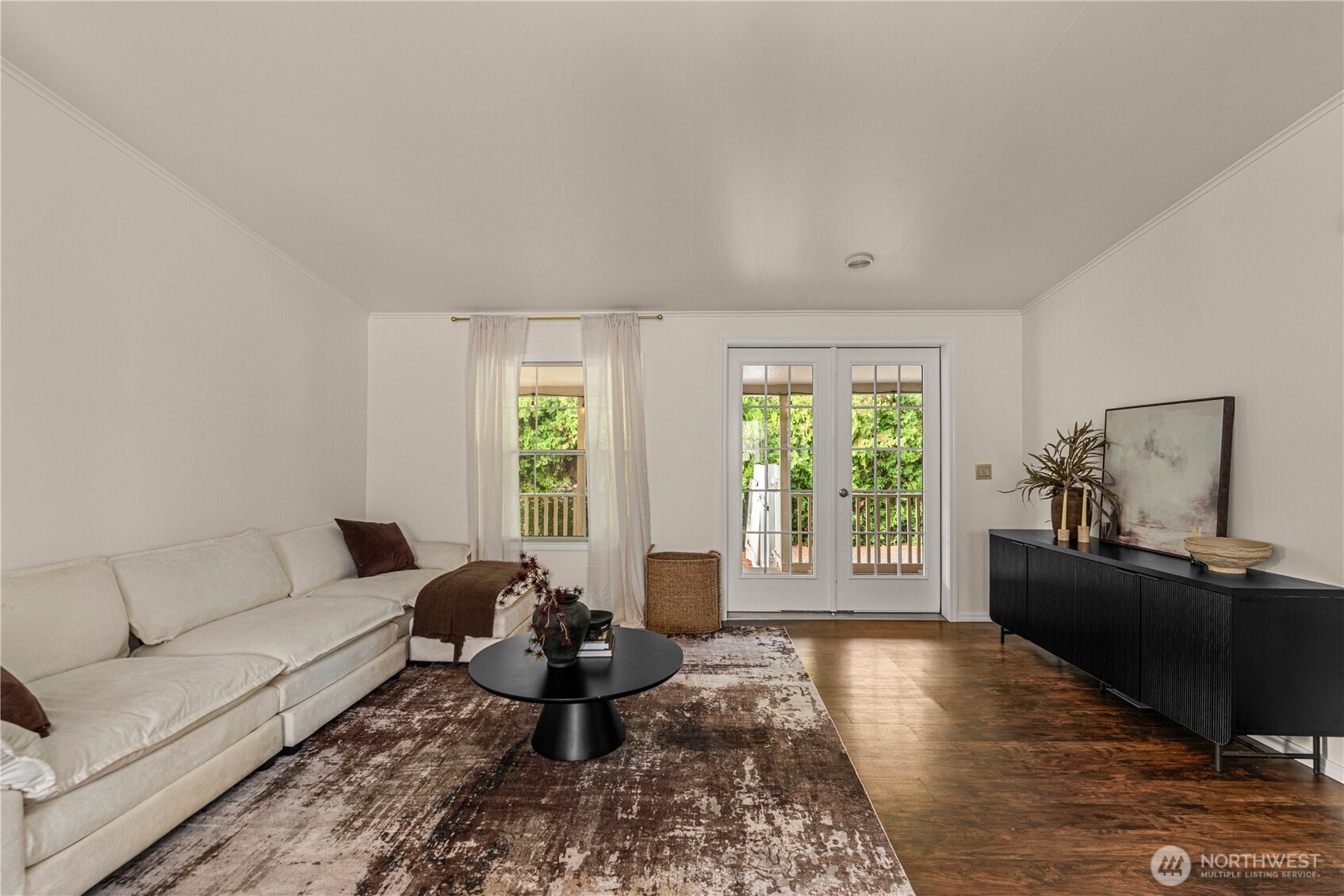 1644 8th Street Property Photo 8