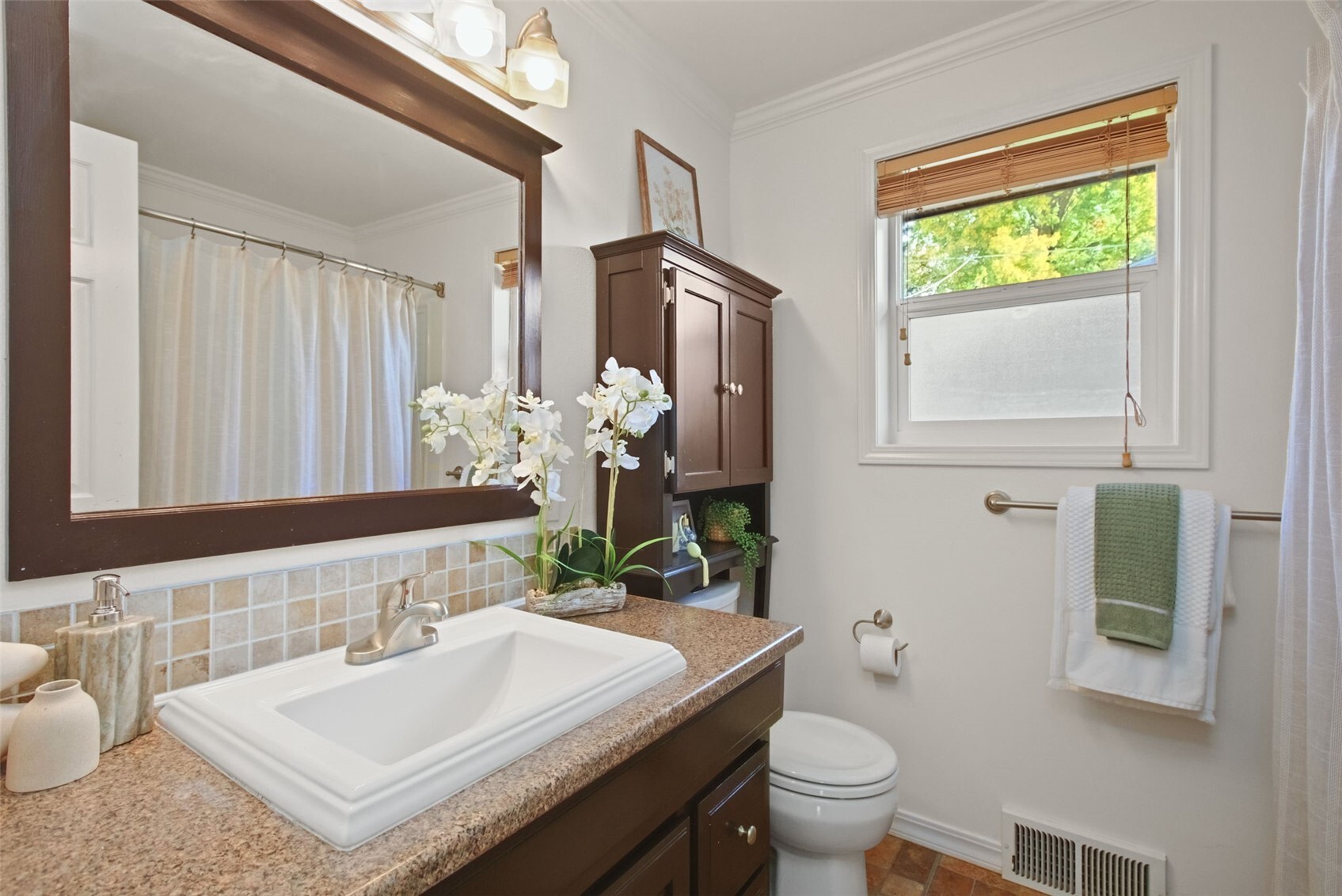 4148 52nd Avenue Property Photo 16