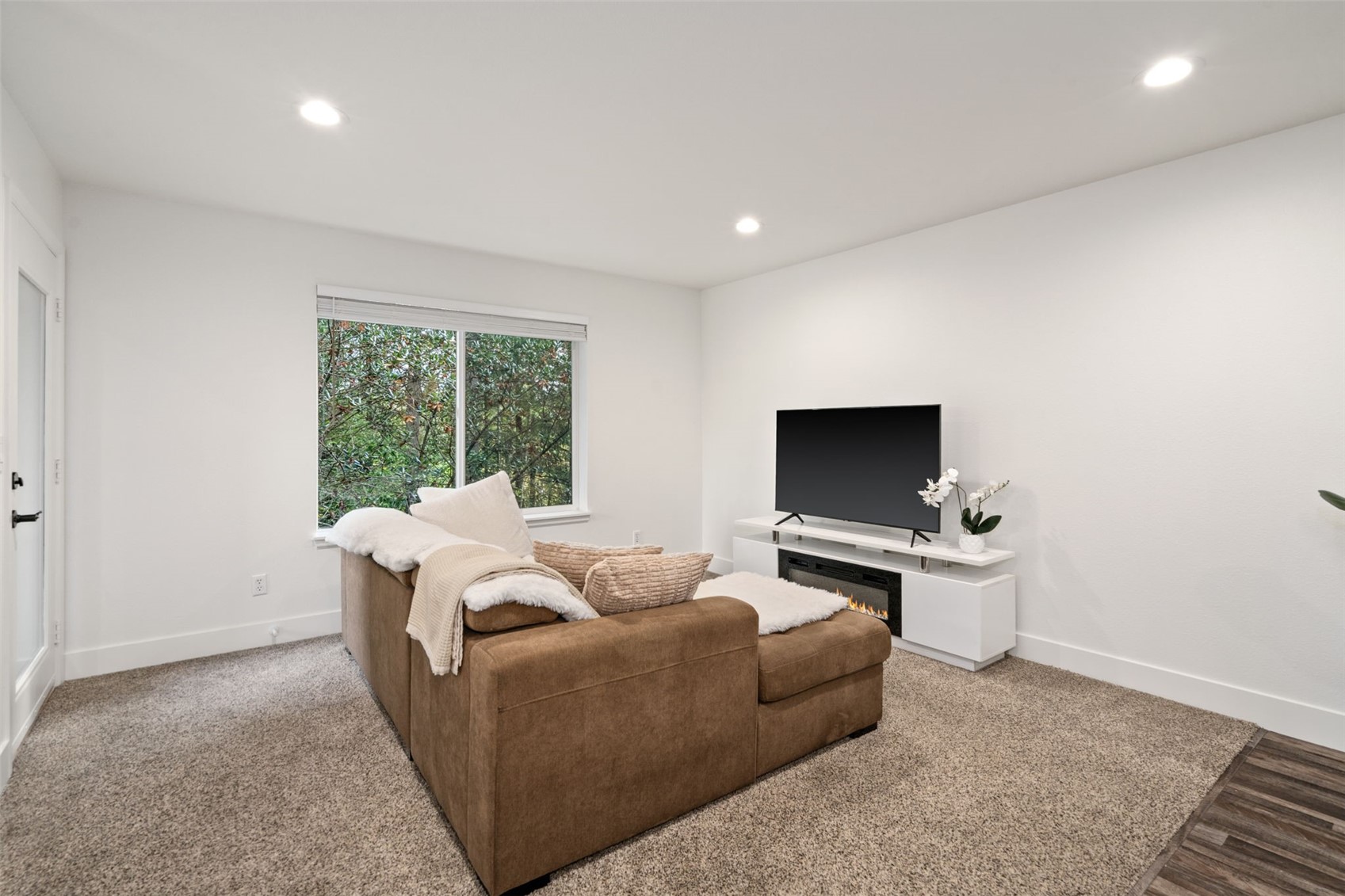 1707 31st Street Ct D Property Photo 11