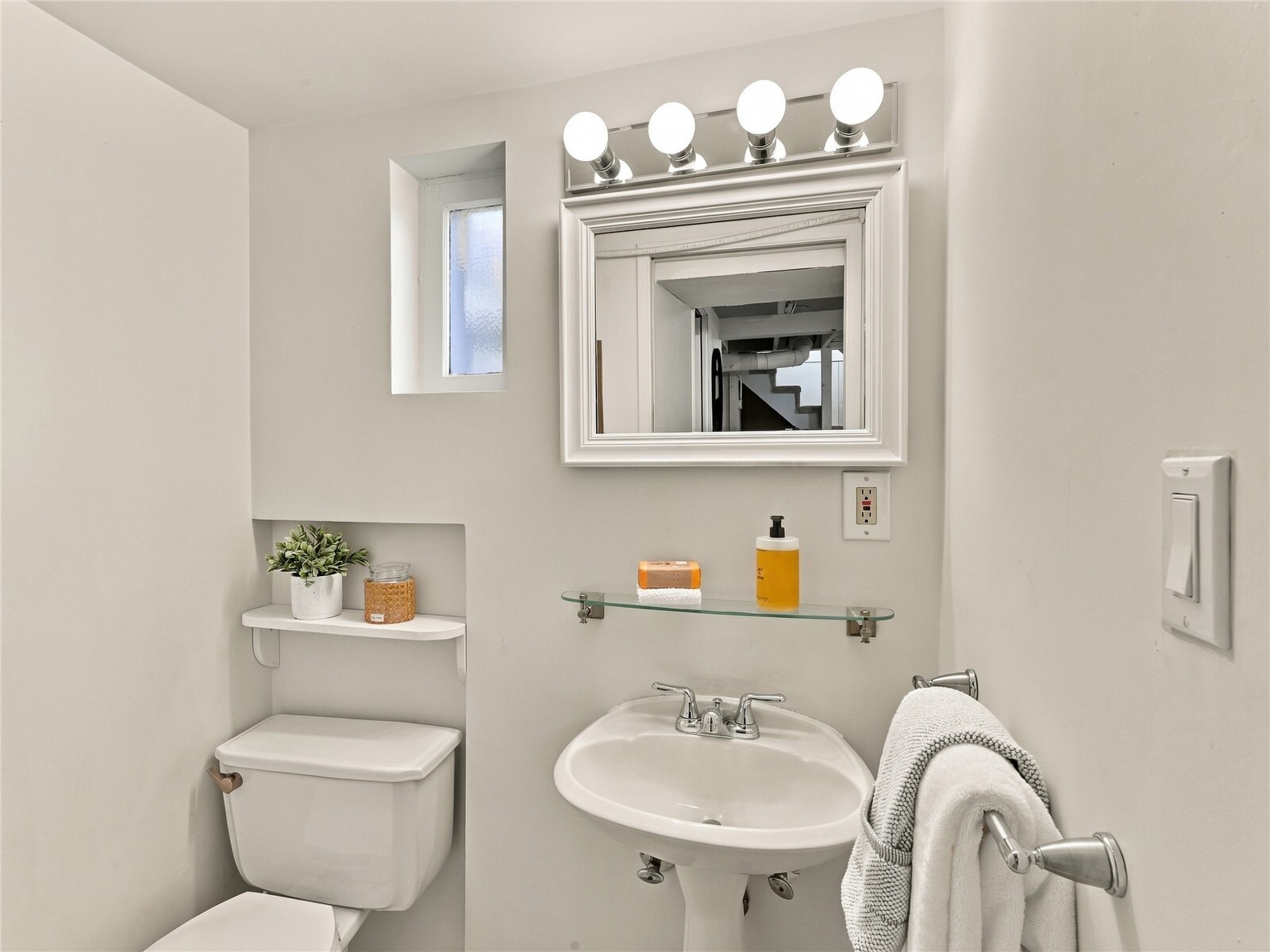 4237 2nd Avenue Property Photo 28