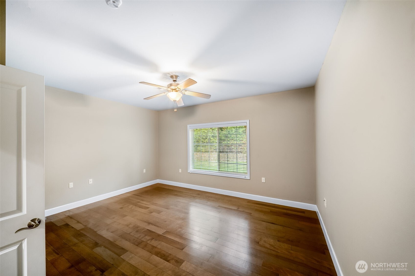 10209 438th Street Court Property Photo 25