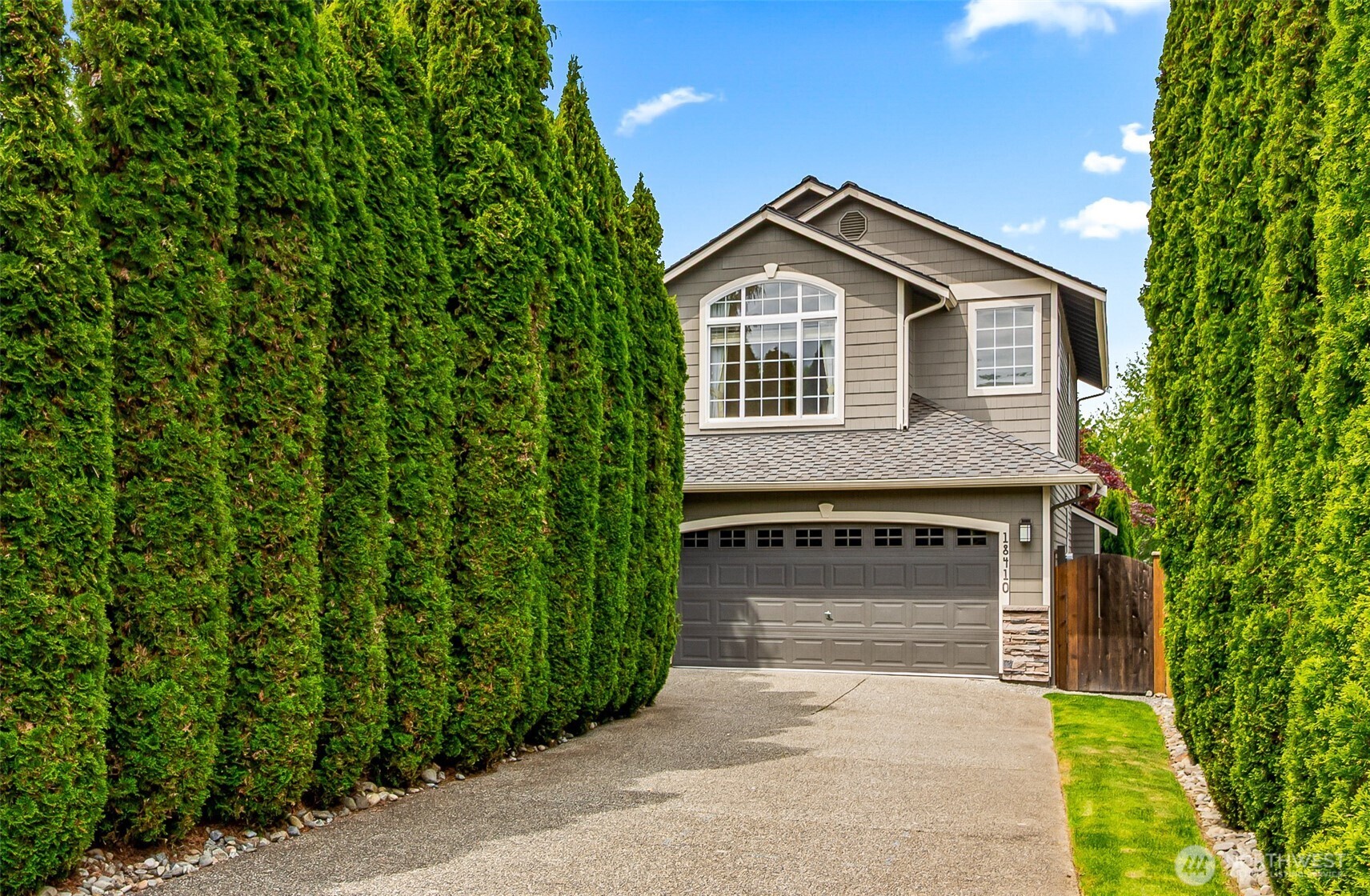 18410 11th Drive Property Photo 1