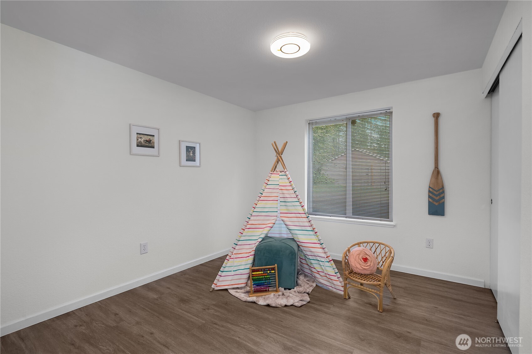 221 E Deer Creek Road Property Photo 22