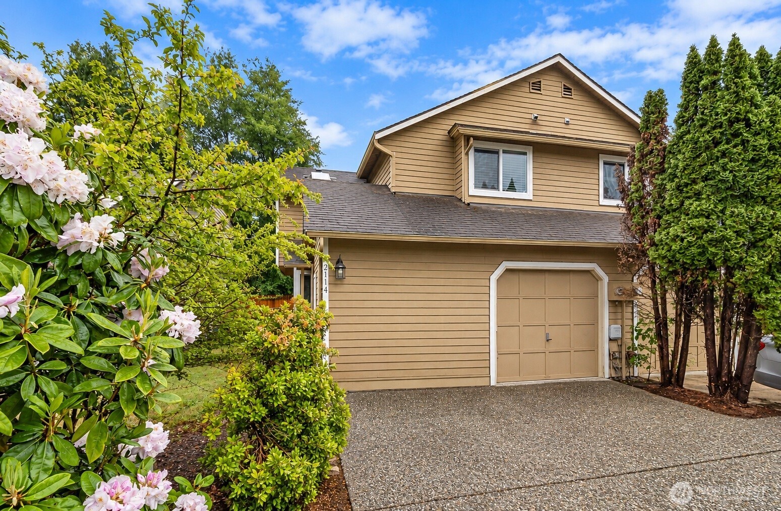 2114 186th Place Property Photo 2
