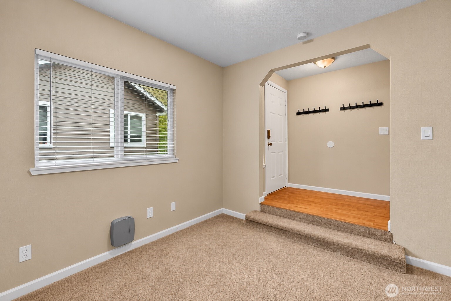 2114 186th Place Property Photo 5