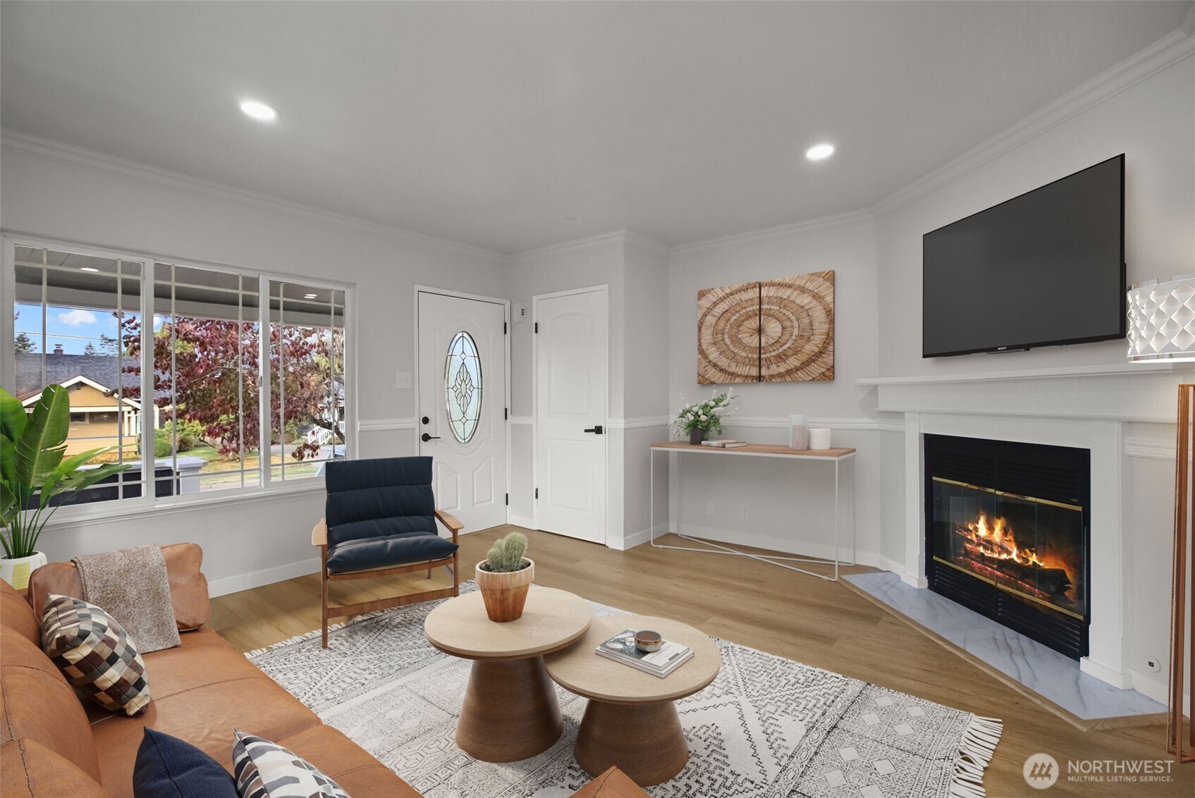 1803 Harding Street Property Photo 3