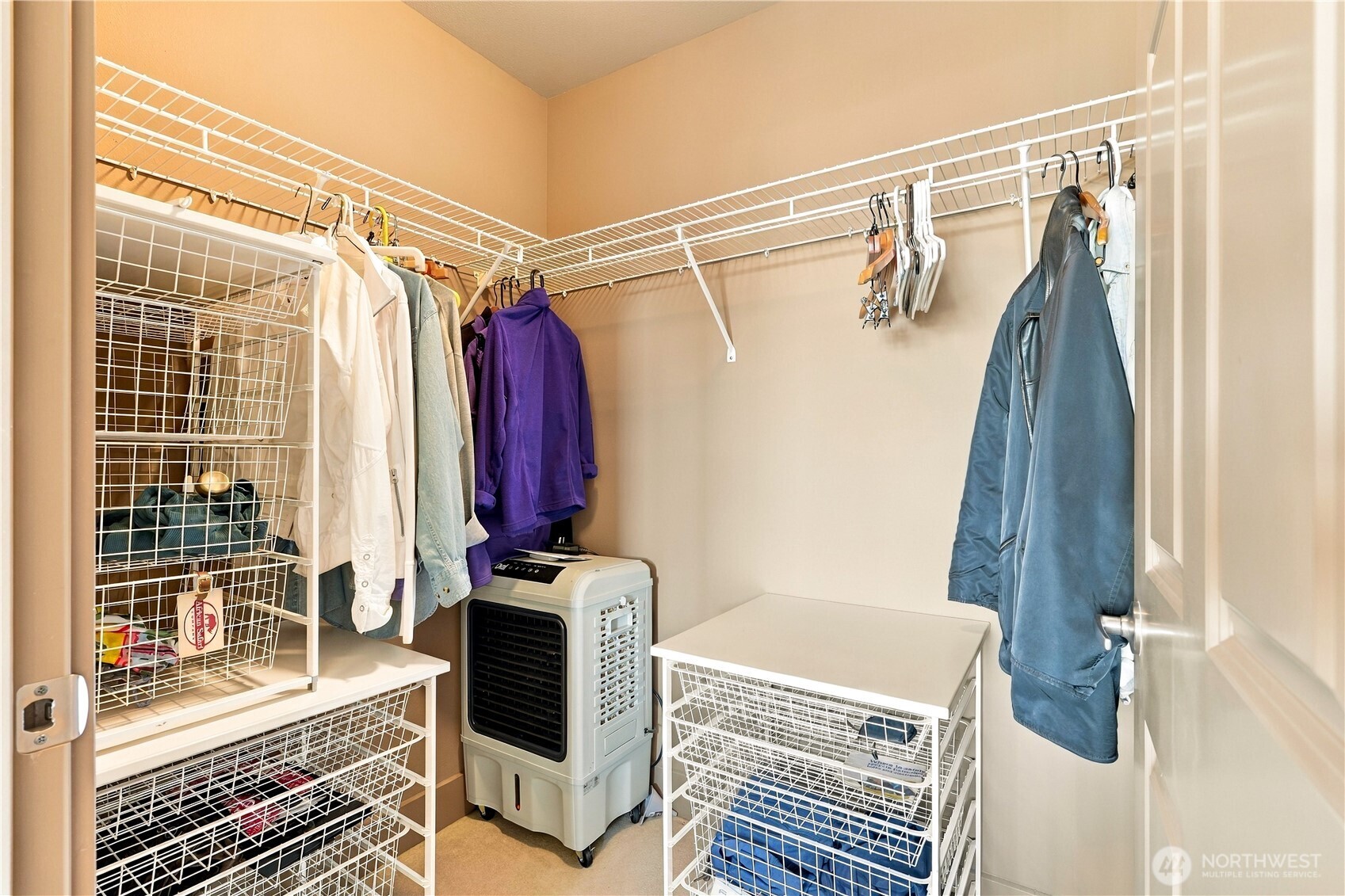 123 Queen Anne Avenue 408 Property Photo 14