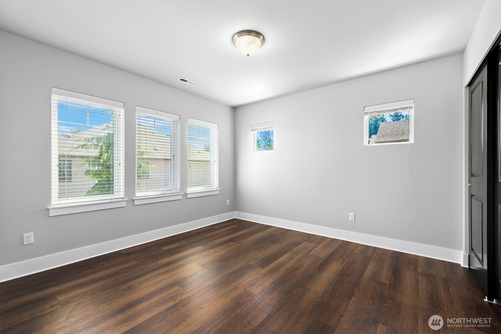 15516 8th Avenue Property Photo 20