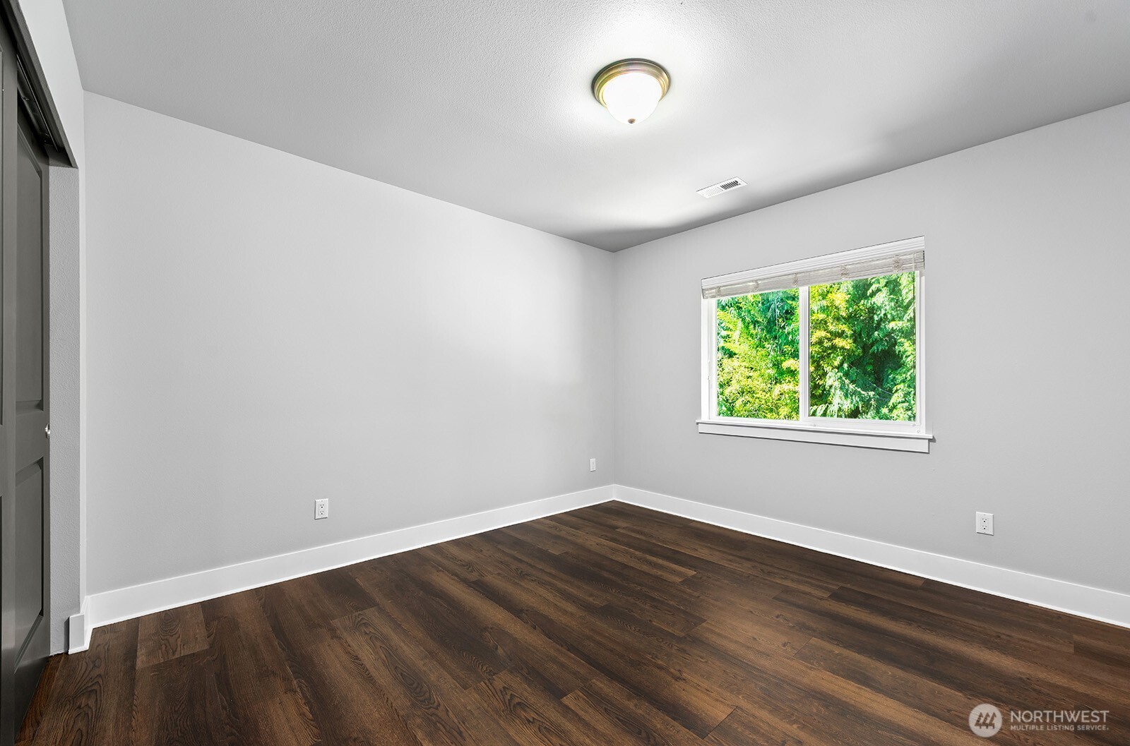 15516 8th Avenue Property Photo 21