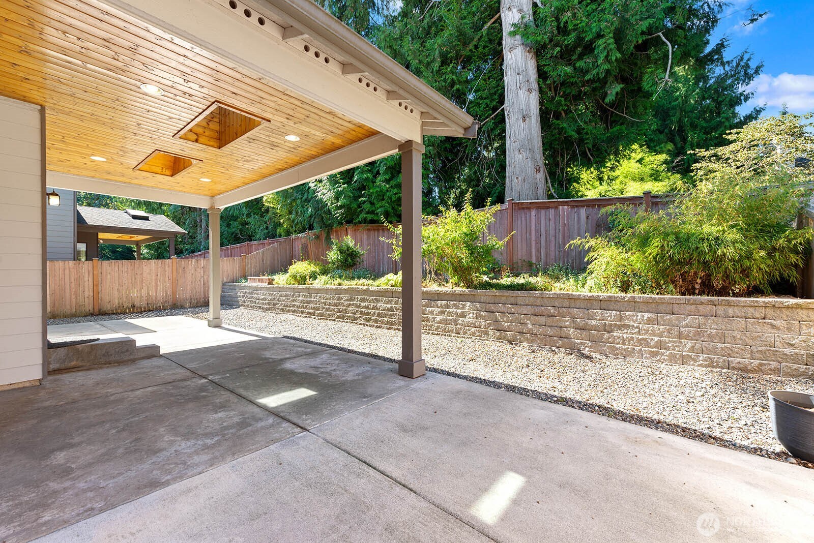 15516 8th Avenue Property Photo 30