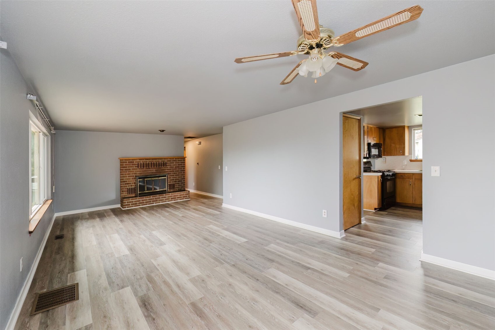 2500 Hoover Avenue Property Photo 3