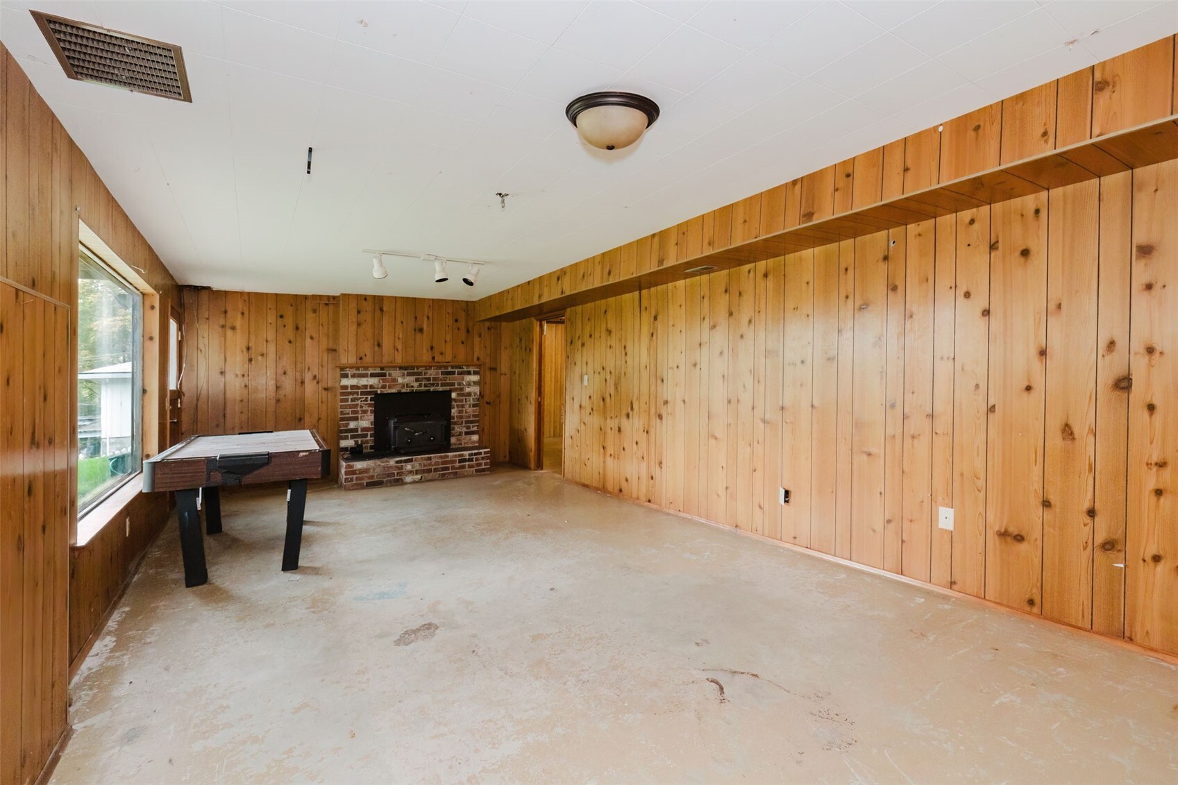 2500 Hoover Avenue Property Photo 25