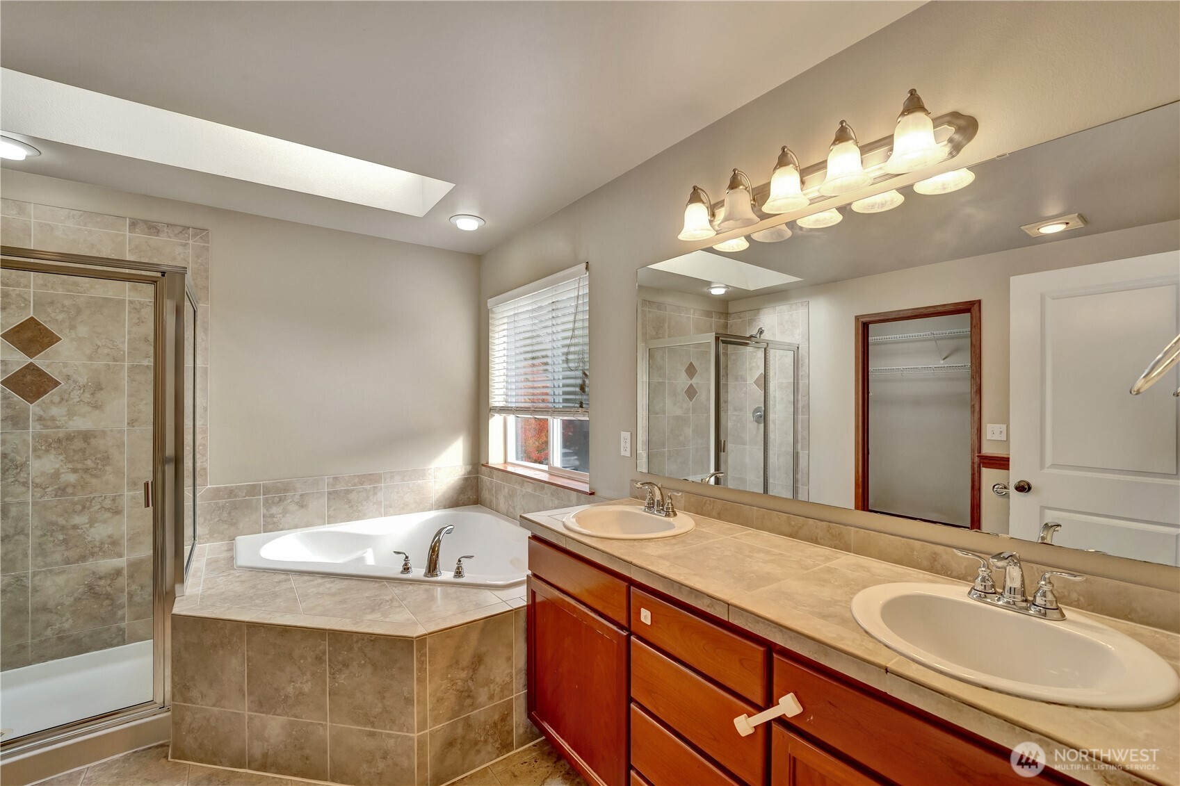 23719 17th Avenue Property Photo 19