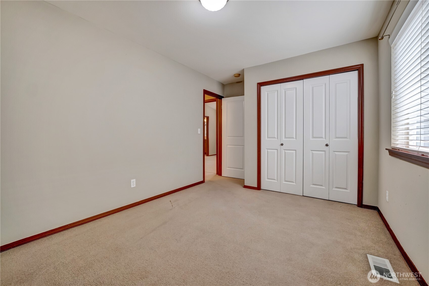 23719 17th Avenue Property Photo 22