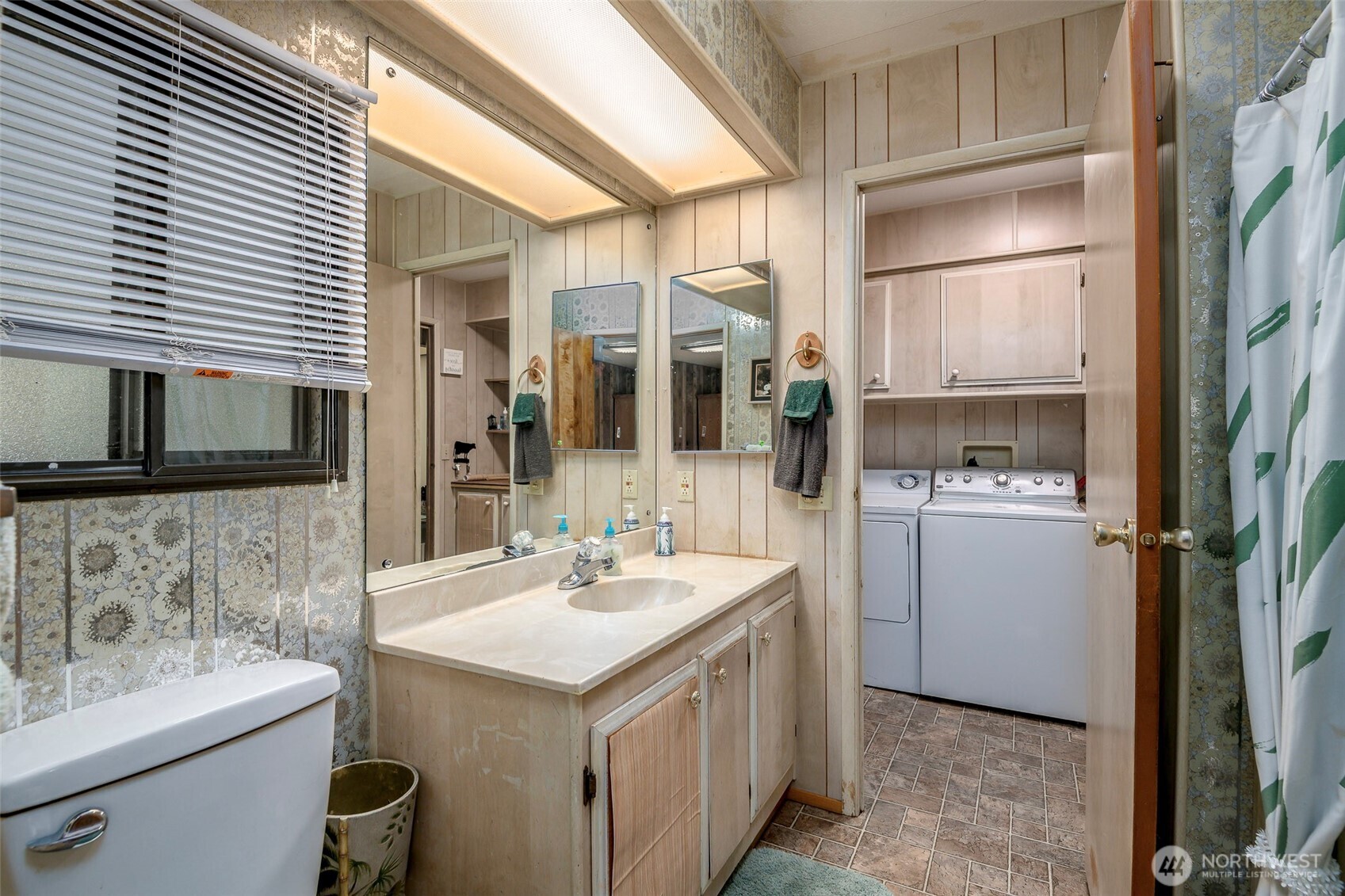 201 Union Avenue 184 Property Photo 16