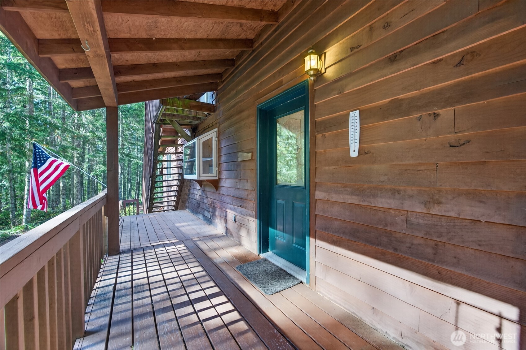 2594491 Property Photo 3