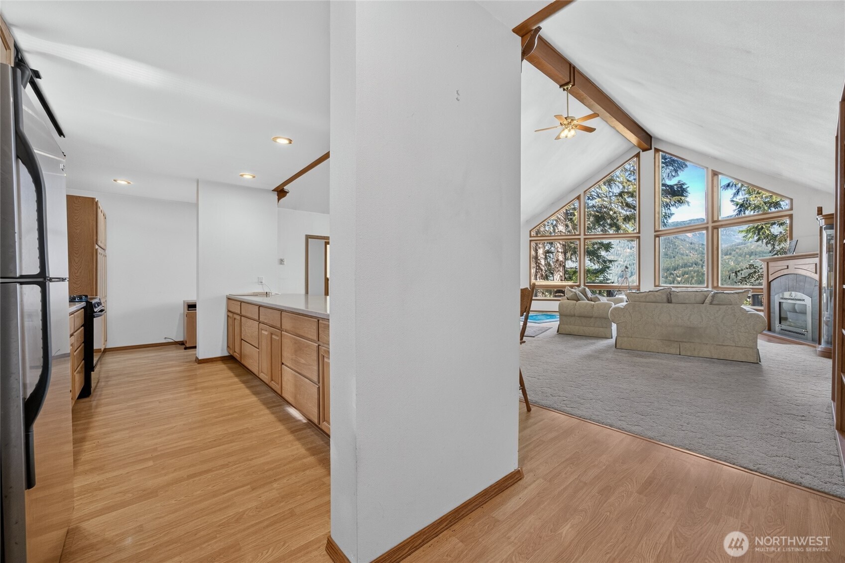 2594491 Property Photo 5